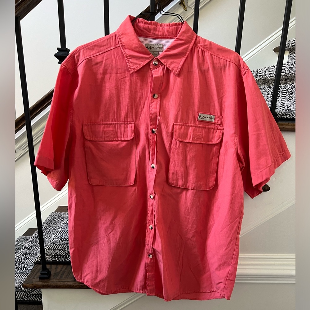 Realtree fishing shirt -short sleeve